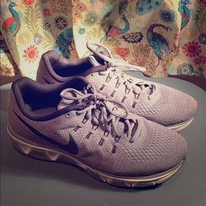 Nike Tailwind 8 Sneakers